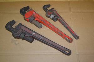 lot 472 image: (3) Pipe Wrenches (2) 14 and 10