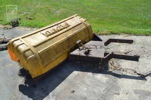 lot 15A image: 60 Sweepster Sweeper
