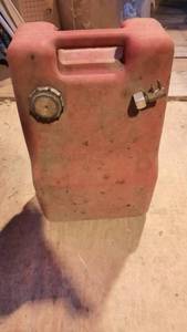 lot 192 image: 6.6 Gallon Marine Gas Tank