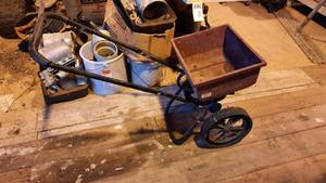 lot 200 image: Red Devil Walk Behind Seed Spreader