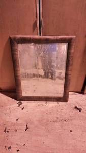 lot 205 image: Vintage Mirror in Frame