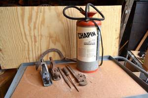 lot 85 image: Chapin Compressed Air Sprayer and Misc. Tools