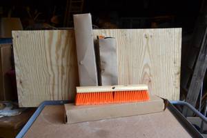 lot 90 image: Lot of 3 TRIPLE S Push Broom Heads