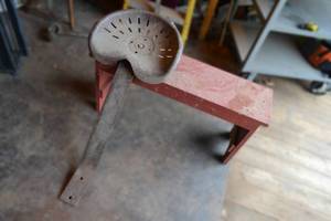 lot 104 image: Bench & Tractor Seat