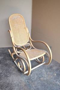 lot 107 image: Rocking Chair