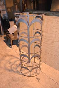 lot 137 image: Garden Trellis