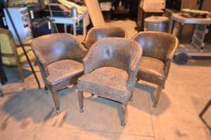 lot 151 image: Set of 4 Rolling Leather Looking Chairs