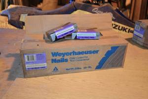 lot 185 image: 1 Case of Weyerhaeuser 3-12 16d Bright Finish Nails