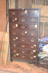 lot 10 image: Metal Parts Cabinet with 24 Drawers