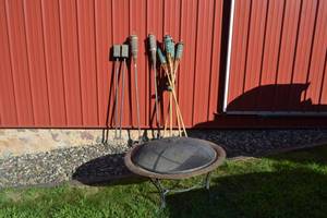 lot 424 image: Copper Bowl Fire Pit and Tiki Torches
