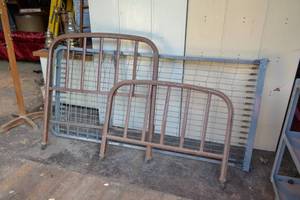 lot 63 image: Twin Rollaway Bed