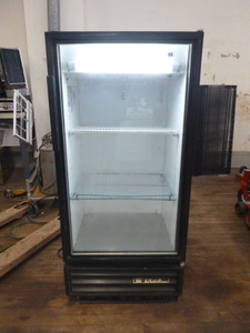 lot 2 image: True Beverage Display Cooler