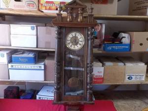 Vintage Wall Clock Complete Works & Recently Serviced With Key & Pendulum 46