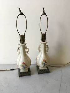lot 73 image: Two Vintage Tabletop Lamps