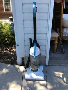 lot 88 image: Three Vacuums