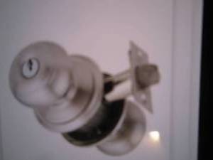 lot 11 image: Schlage Georgian Single Cylinder Ke...