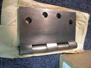 lot 18 image: Hager WT12794510 4 x 5 Wide Throw...