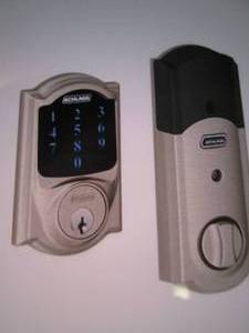 lot 50 image: Schlage Camelot Touchscreen Electro...