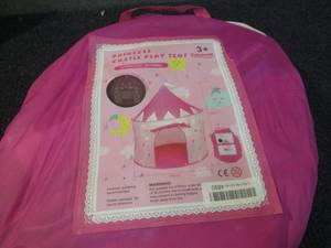 lot 63 image: Princess Castle Play Tent...