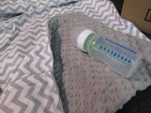 lot 100 image: Dr. BrownsNatural flow 4 pk Bottle...