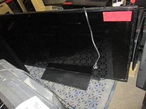 lot 197 image: 50 inch Toshiba Smart TV- tested...