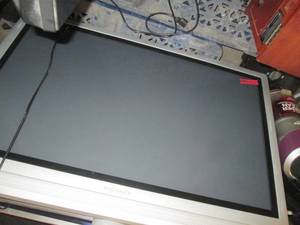 lot 200 image: Magnavox 44 inch TV- tested...