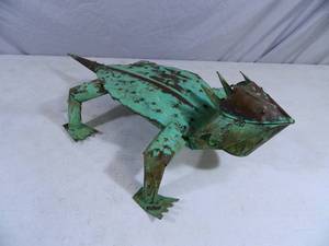 New Handmade Recycled Metal Garden Art Bearded Dragon