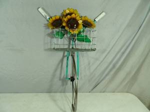 New Handmade Recycled Metal Garden Art Wall Hanging Bicycle