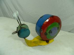 New Handmade Recycled Metal Garden Art Snail