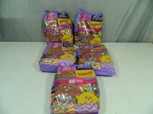 300 Pieces of Candy