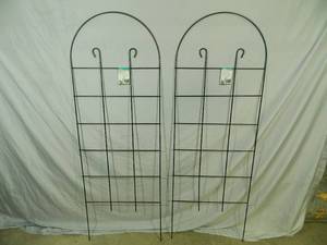 2 New Metal Garden Trellis