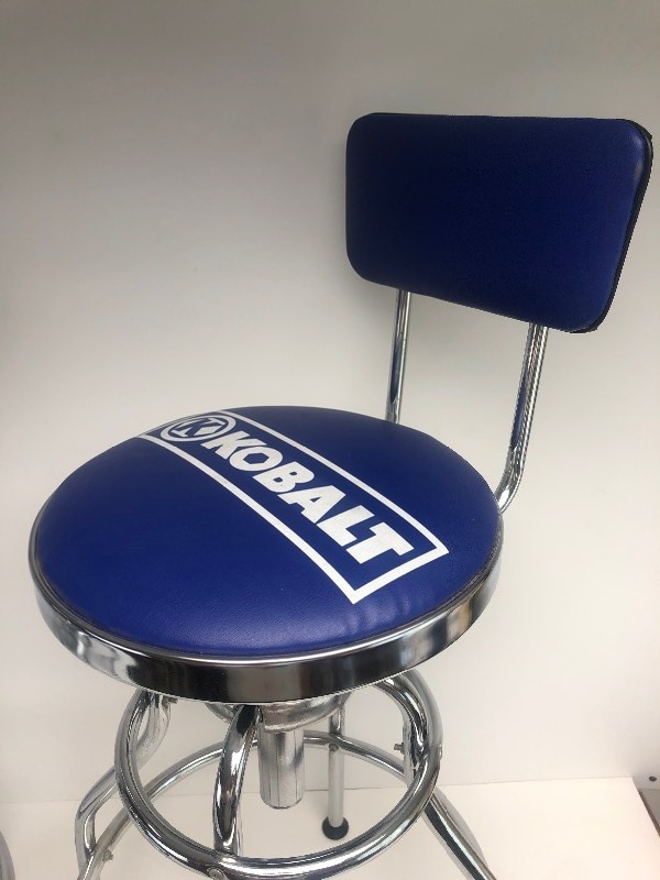 Excellent Pair of KOBALT TOOLS Industrial Swivel Shop Stools