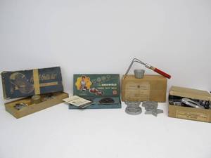 lot 227 image: Group of Old Vintage Patty Mold Sets & Cookie Cutters - Including Griswold