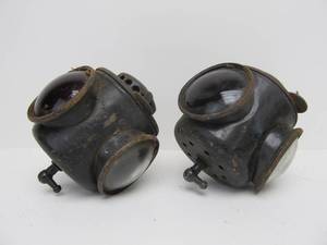 lot 81 image: Matching Pair of Antique Car Headlights