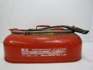 lot 129 image: Vintage Metal Boat Gas Can