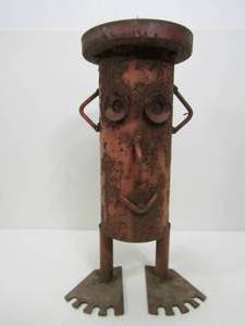 lot 130 image: Welded Steel YardGarden Plant Stand Statue