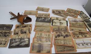 lot 149 image: Antique Stereoviewer wCards