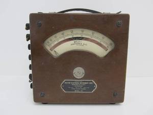 lot 150 image: Antique WESTON Electrical Instrument Corp Model 155 Voltmeter 