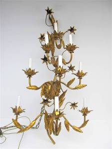 lot 155 image: Vintage Hollywood Regency Italian Gilt Metal 9-Light Floral Wall Lamp