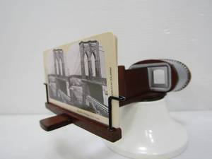 lot 10 image: AMERICAN GIRL Stereoscope wStereoview Cards