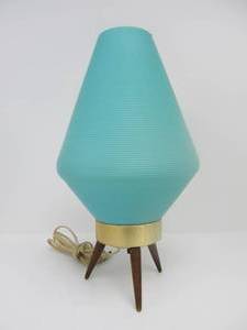 lot 273 image: Mid Century Atomic Style Beehive Tripod Desk Lamp