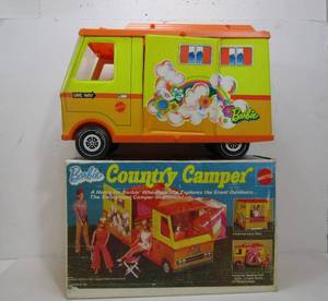 lot 271 image: Excellent Vintage 1970 BARBIE Country Camper wOrig Box