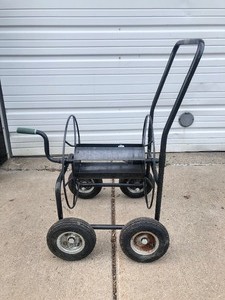 lot 310 image: Rolling Heavy Duty Hose Reel