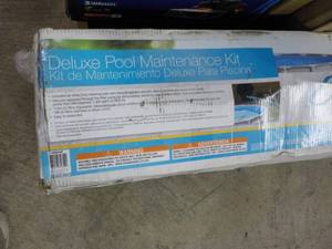 lot 186 image: Deluxe Pool Maintained Kit by Intex...