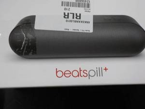 lot 201 image: BeatsPill...