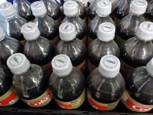 lot 216 image: Case of 24 Bottles Caffeine Free Di...