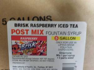 lot 288 image: 5 Gallon Brisk Raspberry Iced Tea P...