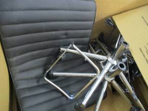 lot 42 image: Set of 2 Alcove Kingsley Office Cha...