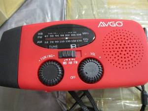 lot 98 image: AVGo Solar Radio with Flashlight...