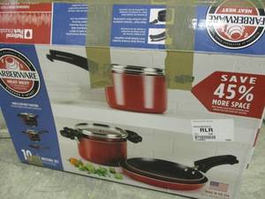 lot 104 image: Farberware 10 piece Nesting Set co...